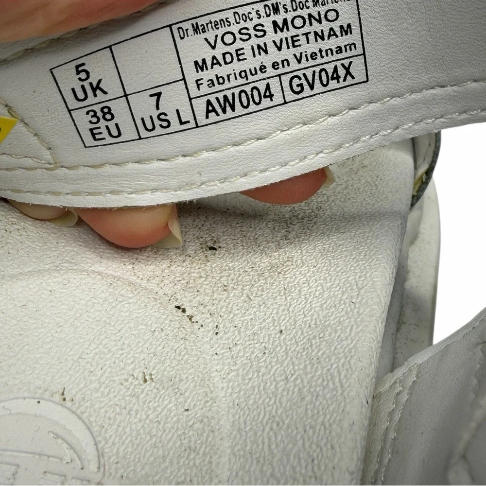 Dr Marten’s White Sandals size 7